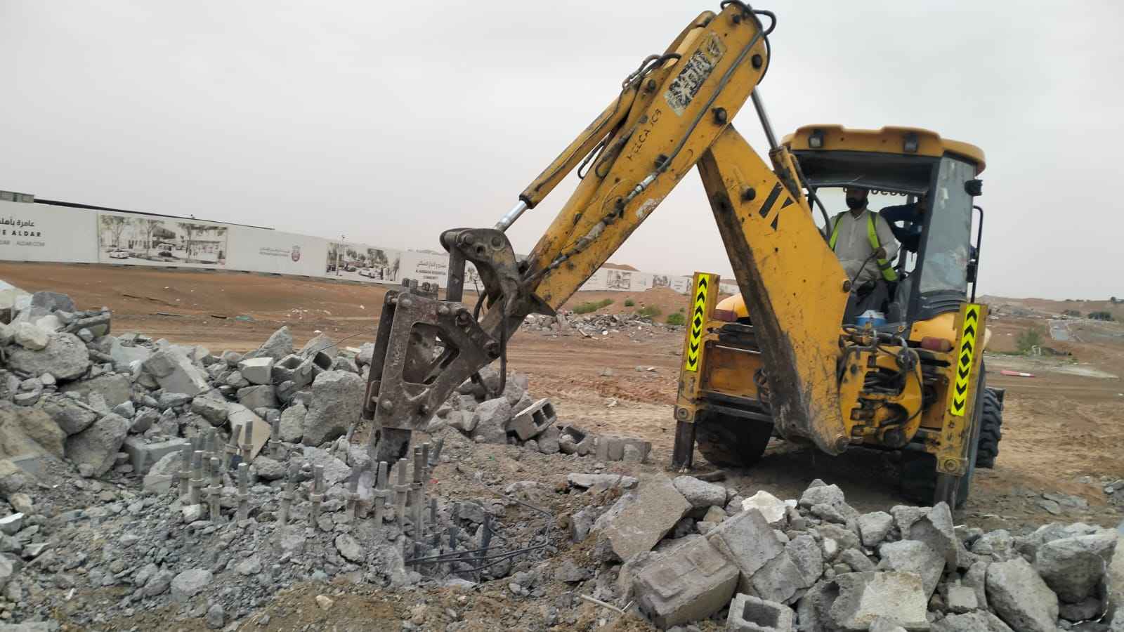 BUILDING _ MATERIAL _ TRANSPORT_ VEHICLE (2)